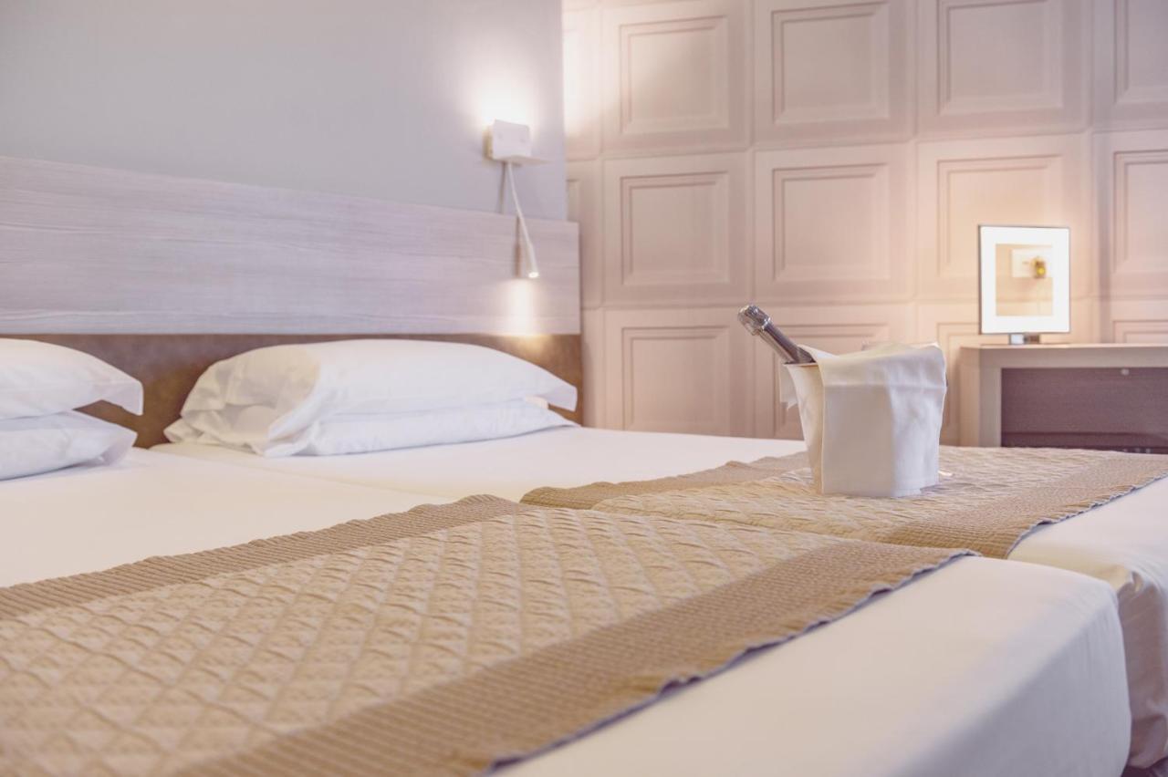Hotel Cesare Augustus リド・ディ・イエゾロ エクステリア 写真