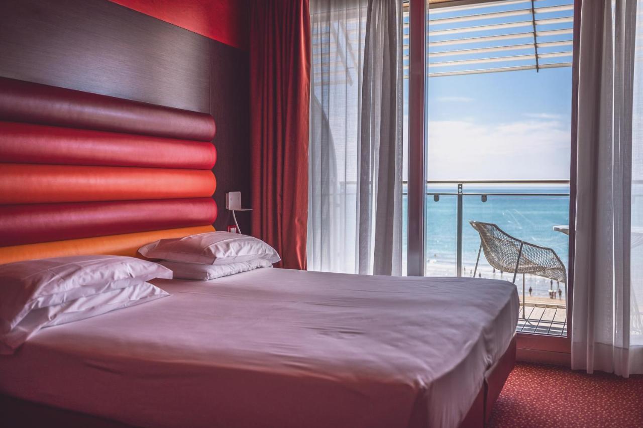 Hotel Cesare Augustus リド・ディ・イエゾロ エクステリア 写真