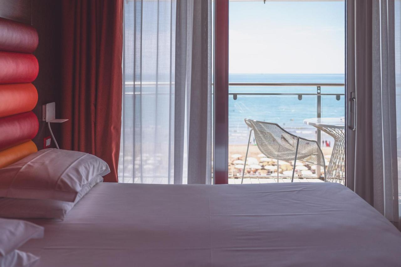 Hotel Cesare Augustus リド・ディ・イエゾロ エクステリア 写真