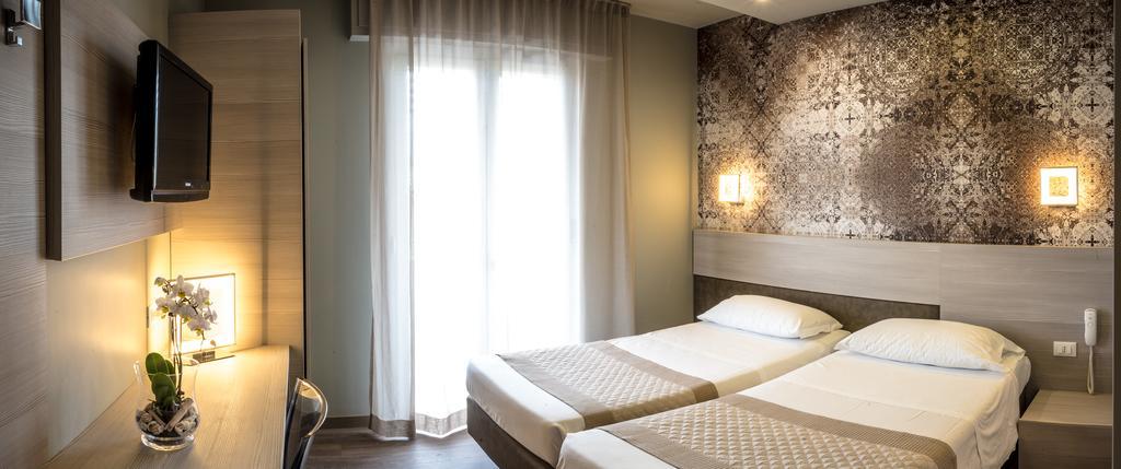 Hotel Cesare Augustus リド・ディ・イエゾロ エクステリア 写真